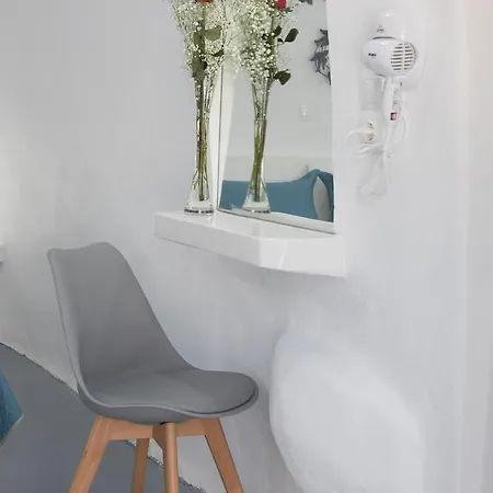 Evas House 2* Fira (Santorini)