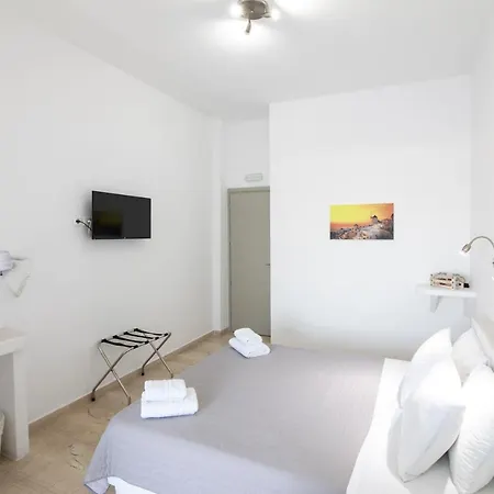Evas House Fira (Santorini)