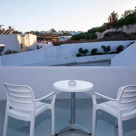 بيت ضيافة Eva's House ثيرا