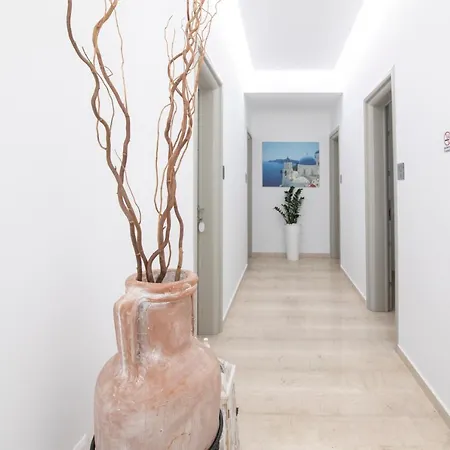 Guest house Evas House Fira (Santorini)