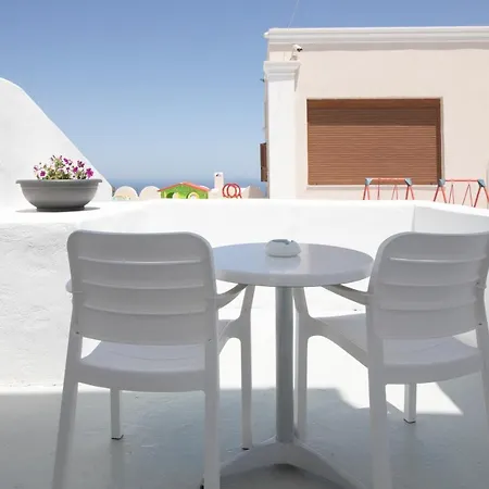 Evas House Fira (Santorini)