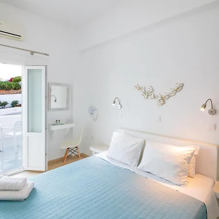 Evas House Pensjonat 2*