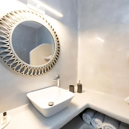 Πανσιόν Evas House 4*