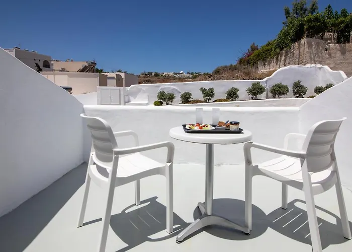 Evas House 4* Fira (Santorini)