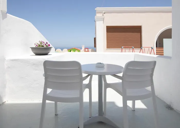 Evas House Fira (Santorini)