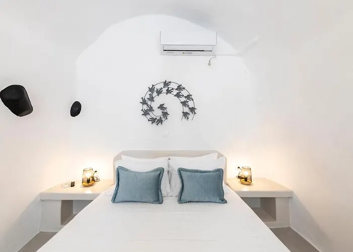 Evas House Fira (Santorini)