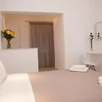 Evas House 招待所