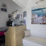 Evas House Guest house Fira (Santorini)